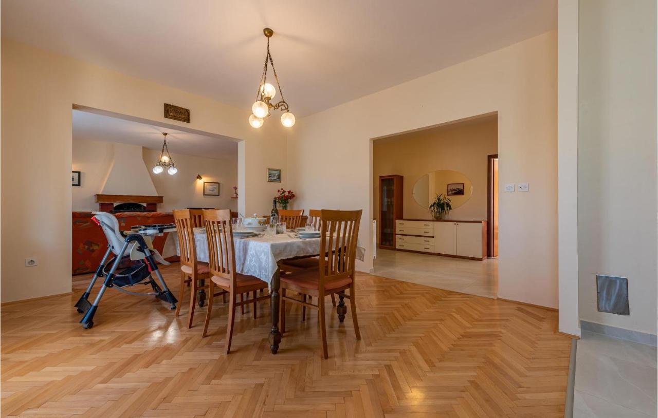 Cozy Apartment In Zadar With Wifi Екстериор снимка