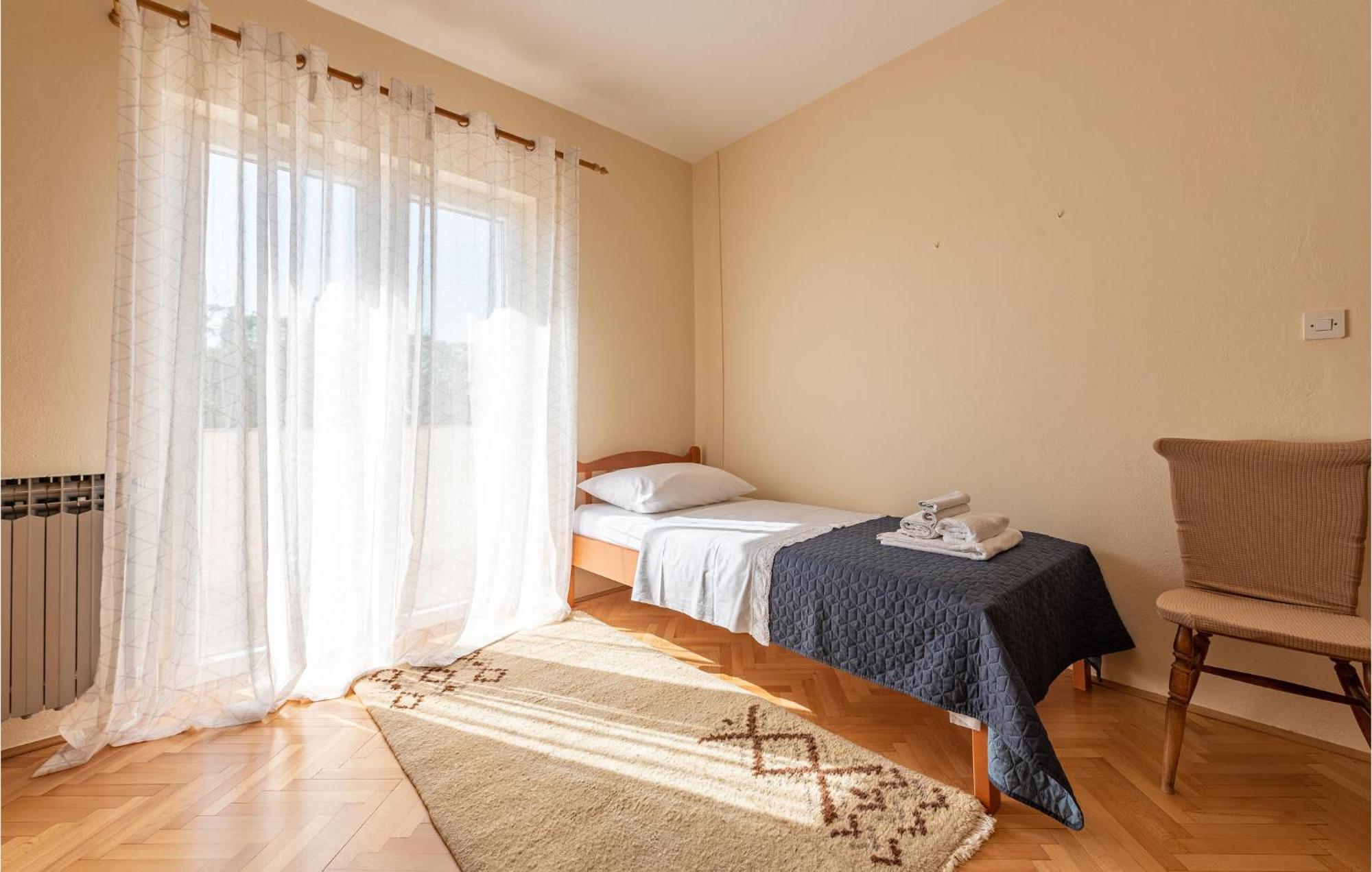 Cozy Apartment In Zadar With Wifi Екстериор снимка